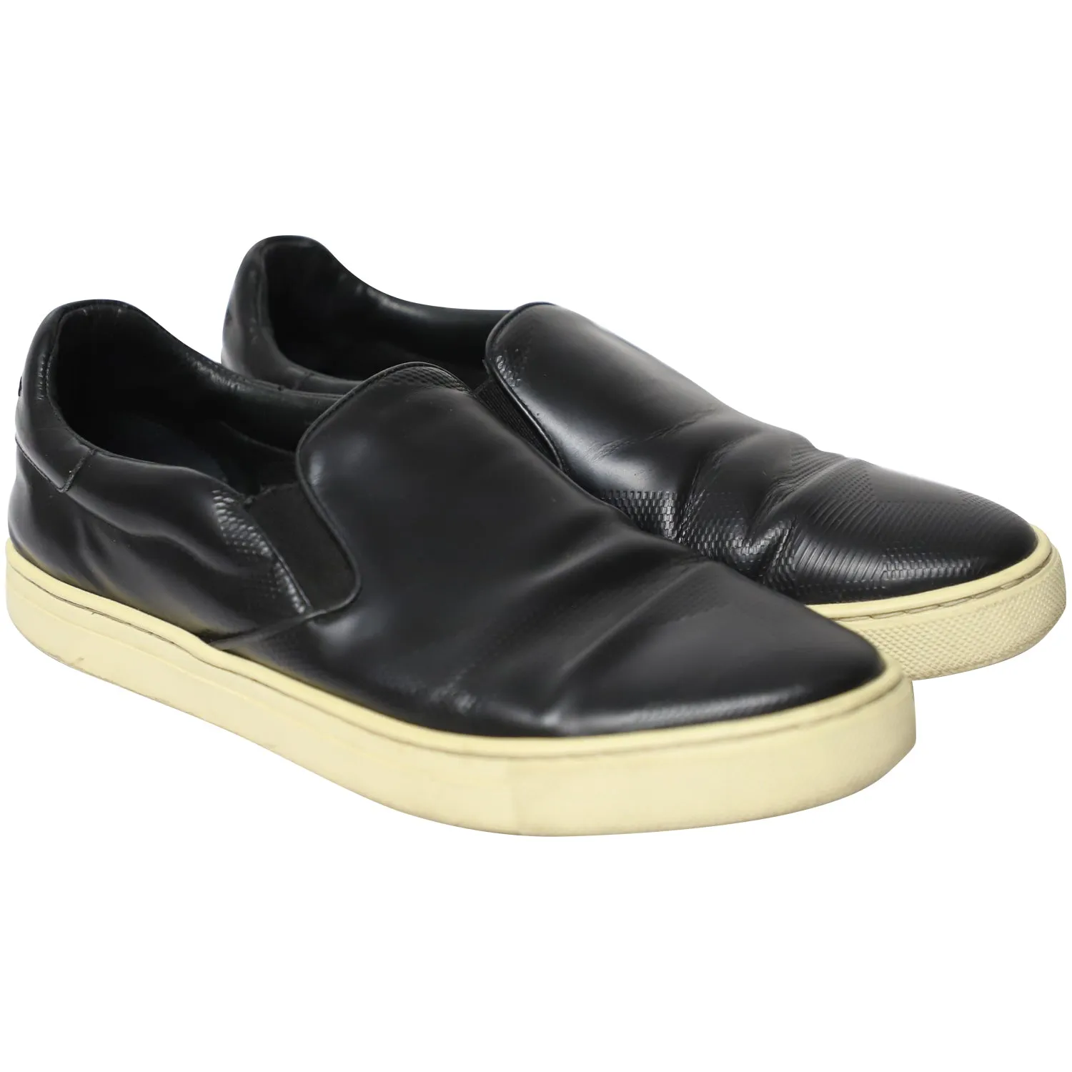 Burberry Sneakers in Black Leather